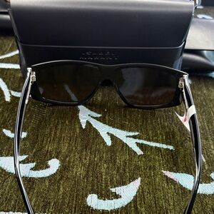 Isabel Marant Dark Frame Sunglasses